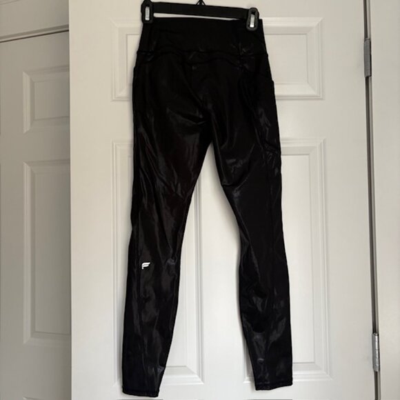 Fabletics Anywhere Motion365+ Shine High-Waisted Legging - Picture 3 of 4